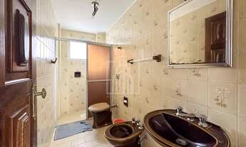 Imagem 6: Apartamento Aluguel prédio frente mar R$3.800 3 suítes com Vista Mar Parcial