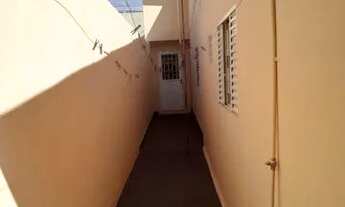 Imagem 4: Grande oportunidade para investir - casa 7 quartos - Santa Mônica - 80 metros da UFU - U