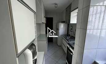 Imagem 3: Apto Reformado e Mobiliado - 3Quartos -2º Andar -Ventilado - Ótima Localização- Bairro Lat