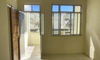 Imagem 5: FARTO COMÉRCIO E CONDUÇÃO PRAÇA DA BANDEIRA LOCALIZAÇÃO PRIVILEGIADA