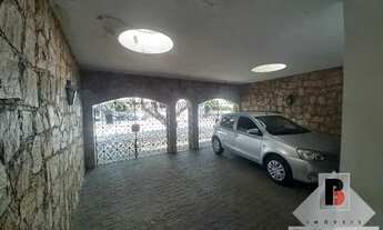 Imagem 7: Casa terreá para locação em frente a uma praça bem tranquila e com vigia 24 horas