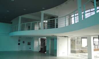 Imagem 2: Prédio para venda com 773 m2. Garagem subterrânea para 10 carros