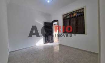 Imagem 3: Casa de rua-LOCAÇÃO-Méier-Rio de Janeiro-RJ