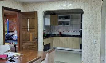 Imagem 5: EXCELENTE CASA COM PISCINA EM ÓTIMA LOCALIZAÇÃO NO BAIRRO ITOUPAVA NORTE