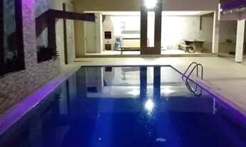 Imagem 2: CASA NO CALHAU Casa com 4 dormitórios