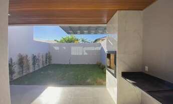 Imagem 2: Casa para venda com 165 metros quadrados com 3 quartos em Vilas do Atlântico - Lauro de Fr