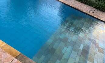 Imagem 3: Casa frente ao mar com piscina