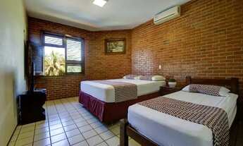 Imagem 4: ALUGO POR TEMPORADA - Casa Super Luxo - 5 Suítes AR/TV - 20 Pessoas - Apenas 100m do Beach