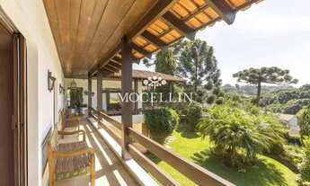 Imagem 5: Casa Luxuosa à Venda ou Locação, com 516 m² em Santa Felicidade - Mocellin Imóveis