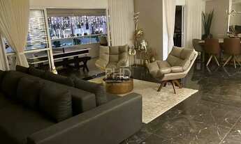 Imagem: Apartamento à Venda, 245m², 4 Quartos