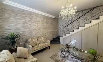 Imagem 7: SOBRADO SEMIMOBILIADO COM PISCINA À VENDA NO CENTRO DE APUCARANA