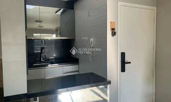 Imagem 5: Condomínio Veríssimo! Apartamento com sacada e churrasqueira