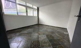 Imagem 5: Oportunidade Única! Casa Comercial Premium com 10 Salas e 6 Vagas no Coração do Jardim Esp