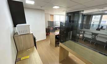 Imagem 2: Conjunto Comercial MOBILIADO VENDA ou LOCAÇÃO de 53 m2, 1 banheiro, 1 vaga em Santo Amaro