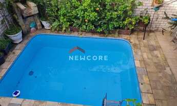 Imagem: Casa em Rua Liberdade - Estuário - Santos/SP