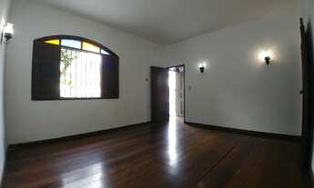 Imagem 4: Excelente Casa em Bairro de Lourdes!