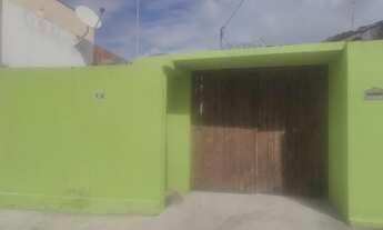 Imagem: Casa grande perto do metrô