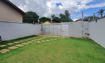 Imagem 4: Casa sobrado com um quarto em Pontalina. Com banheira e área de lazer / churrasco