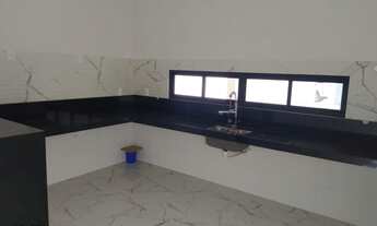 Imagem 2: Casa de Alto Padrão em Condomínio Moderno na Área Central de Petrolina