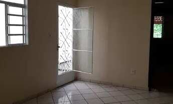 Imagem: JACAREí - Casa Padrão - Parque Santo Antônio