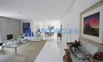 Imagem 6: Casa à Venda em Alphaville I, Salvador, Alto Padrão, 6 suítes, acabamento com materiais de