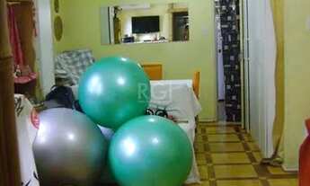 Imagem 3: Apartamento de três dormitórios no bairro Rio Branco em Porto Alegre