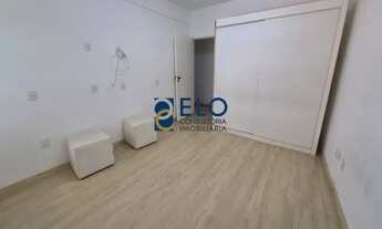 Imagem 4: Dois dormitórios sendo uma suíte, garagem demarcada em prédio com piscina