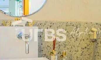 Imagem 5: Casa de condomínio sobrado para venda tem 450 metros quadrados com 4 quartos