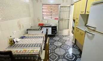 Imagem 5: Casa Térrea Independente com 2 Dormitórios e Garagem na Aviação, 400 Metros da Praia