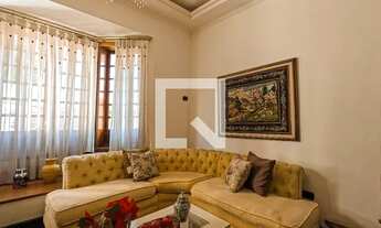 Imagem 4: Casa à Venda - Vila Galvão, 3 Quartos, 525 m2