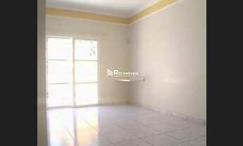 Imagem 6: Casa para aluguel, 3 quartos, 1 suíte, 2 vagas - Bairro JARDIM DAS PALMEIRAS, Uberlândia M