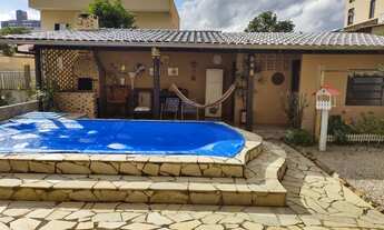 Imagem 5: Casa Alvenaria com 247,00 m² de área construída, contendo 02 Salas, Copa, Cozinha, 02 Banh