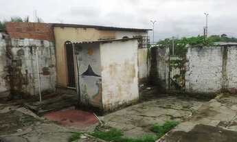 Imagem 6: Casa para aluguel possui 250 metros quadrados com 2 quartos em Cj Santos dumont - Manaus