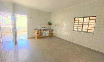 Imagem: Casa para alugar no bairro Vila Regente