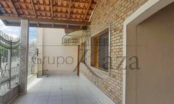 Imagem 3: TéCasa Térrea - Jacareí - Região Central - 187m² - 3 Dormitórios