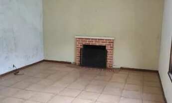 Imagem 5: Casa com quintal no bairro Alto