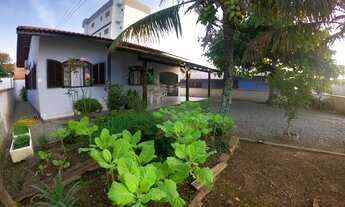 Imagem: Casa impecável, toda mobiliada, a 600 metros