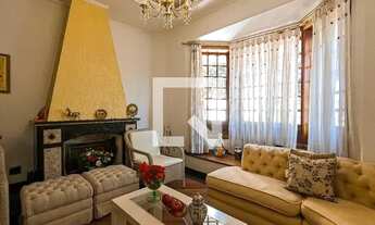 Imagem: Casa à Venda - Vila Galvão, 3 Quartos