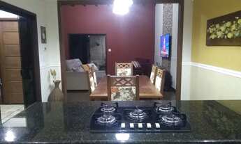 Imagem 3: Casa em rua publica