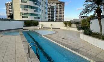 Imagem 2: Apartamento para venda tem 193 metros quadrados com 4 quartos em Glória - Macaé - RJ