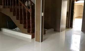 Imagem 2: Excelente sobrado triplex no Agua Verde