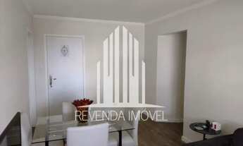 Imagem 3: Apartamento no Condomínio Georges Bizet no Cambuci com 45m² 1 dormitório 1 banheiro