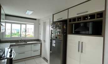 Imagem 5: Apartamento para venda tem 193 metros quadrados com 4 quartos em Glória - Macaé - RJ