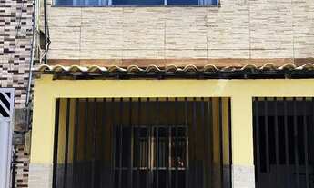 Imagem: Casa em feu rosa