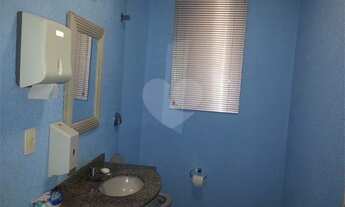 Imagem 6: Casa comercial Casa com 1 dormitório