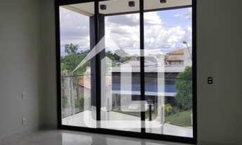 Imagem 4: Casa de condomínio sobrado para venda tem 341 metros quadrados com 5 quartos