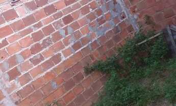 Imagem: Casa com terreno grande