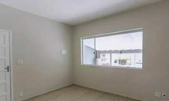 Imagem 5: Casa térrea 2 dormitórios 1 vaga edícula quintal corredor lateral aceita pet