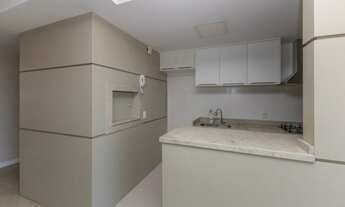 Imagem 6: APARTAMENTO SEMI MOBILIADO 03 DORMITÓRIOS COM VISTA E 02 VAGAS DE GARAGEM