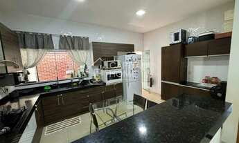 Imagem 6: CASA PROXIMO A ANTIGA PISTA DO AEROPORTO